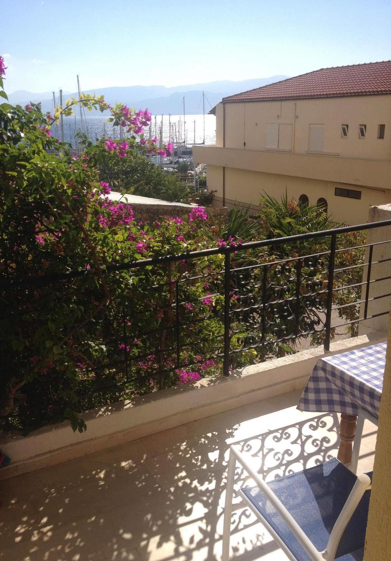 Mantraki Hotel Apartments Ágios Nikolaos Exterior foto